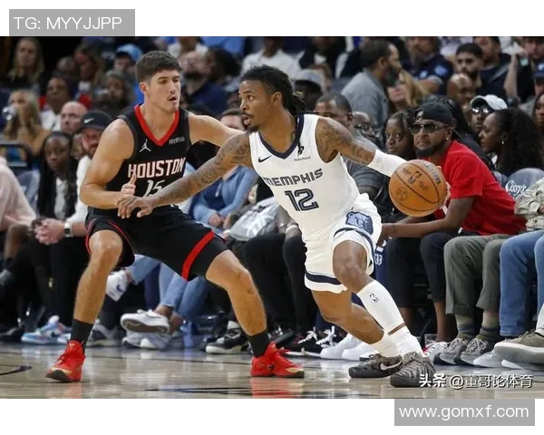 2020年季前赛火箭与马刺激战回顾精彩瞬间与球员表现分析