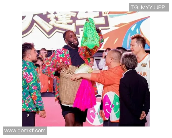 中国篮球场上的搞笑明星们带你领略不一样的欢乐与激情 中国篮球场上的搞笑明星们带你领略不一样的欢乐与激情